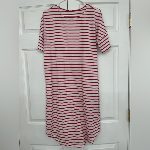 Red and white striped t-shirt dress - Picture 1 of 2